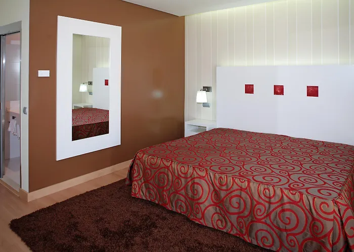 Cristal & 4* 비에이라 데 레이리아