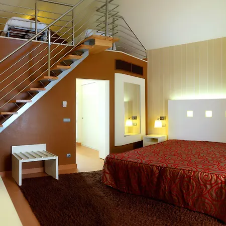 Cristal & 4* Vieira de Leiria